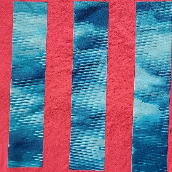 Adidas Tee - Picture 4 of 4